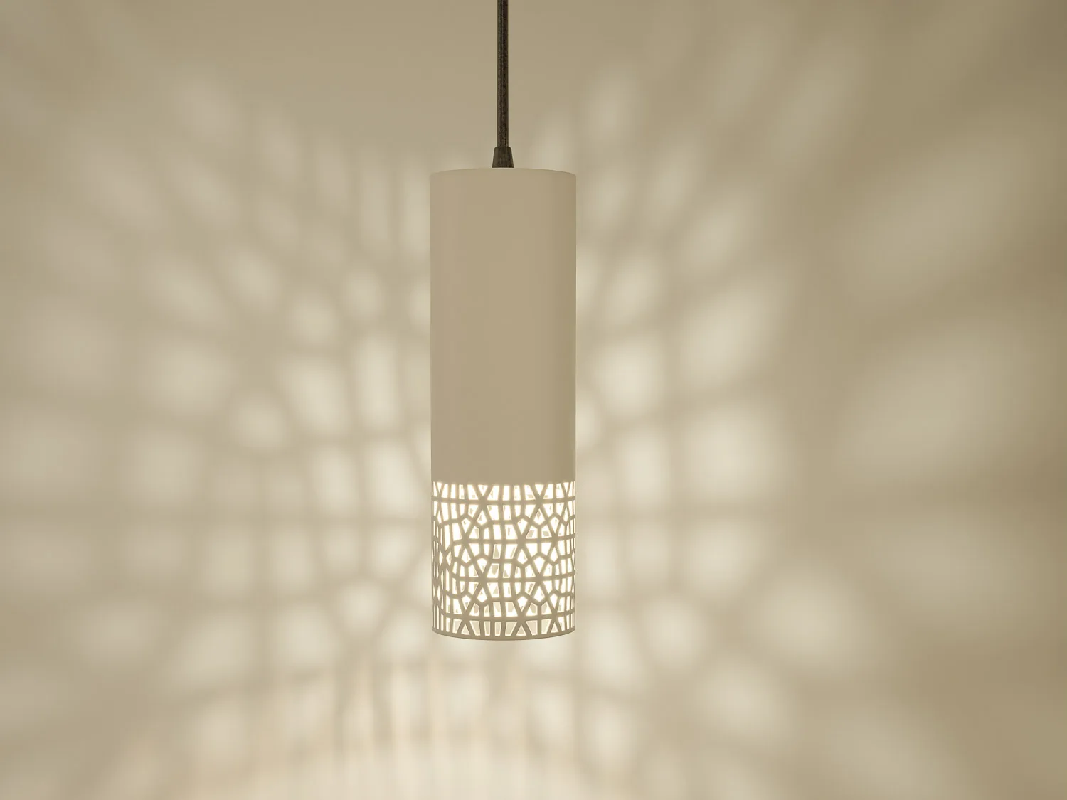 Canula Kaos — light sculpture